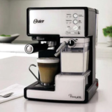 Cafeteira Espresso Oster Nova PrimaLatte Inox – 110V